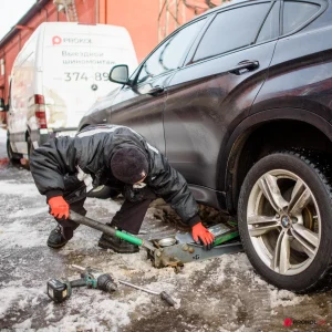 Спасение на колесах: как мы открыли для себя выездной шиномонтаж в районе Филевский парк