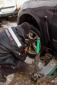 Спасение на колесах: как мы открыли для себя выездной шиномонтаж в районе Филевский парк